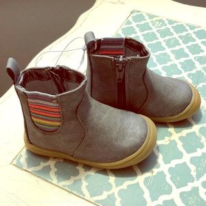 NWT Cat & Jack Boots